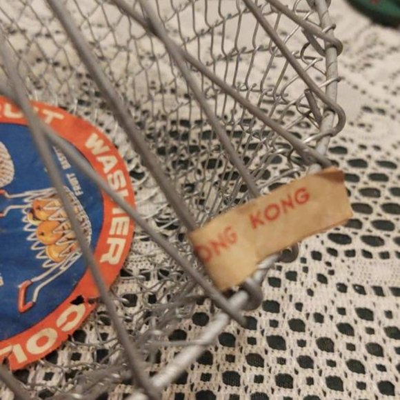 COPY - Vintage Collapsible Salad And Fruit Washer Basket - Picture 5 of 6